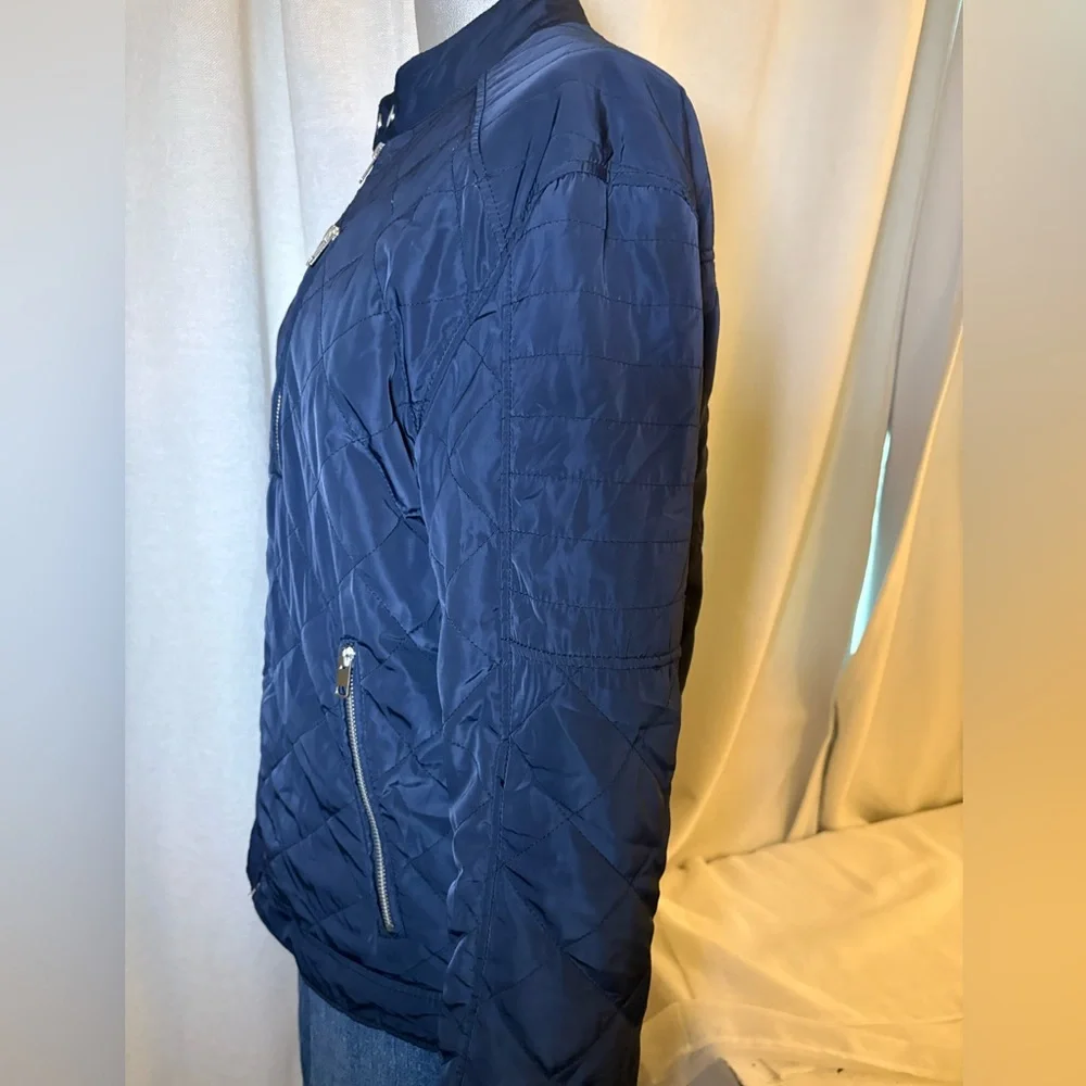 H&M Navy Quilted Lightweight Hiking Jacket Zip Front Utility Coat Sz Medium - Picture 6 of 10